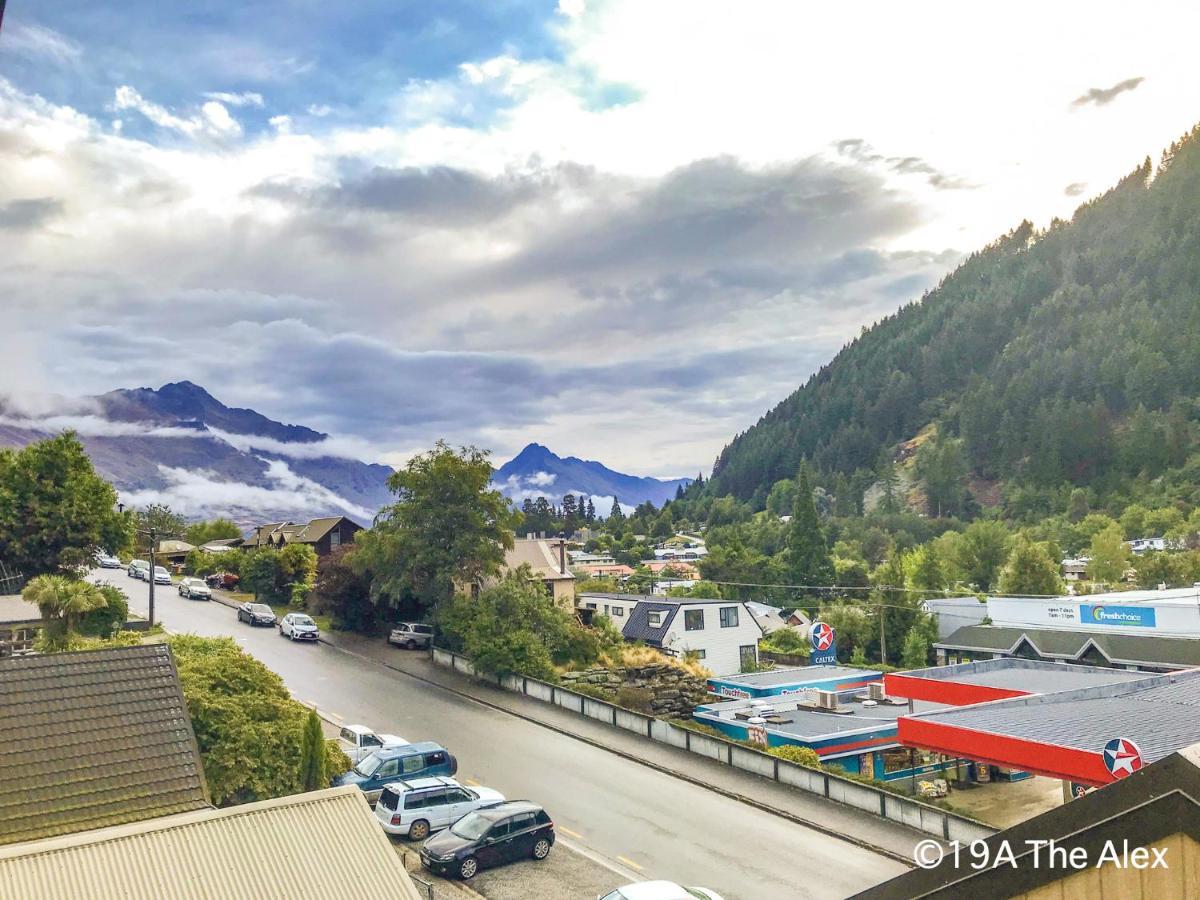 Modern 2-Bedroom Apartment 7-Mins Walk To Queenstown Eksteriør billede