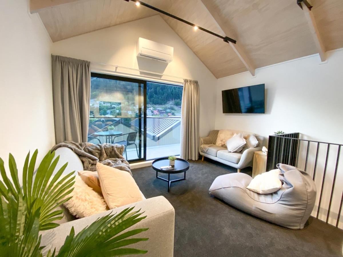 Modern 2-Bedroom Apartment 7-Mins Walk To Queenstown Eksteriør billede