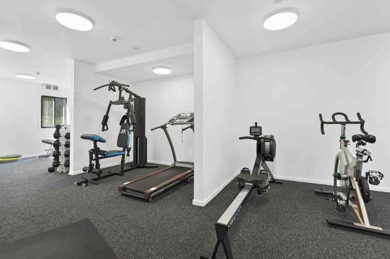 Modern 2-Bedroom Apartment 7-Mins Walk To Queenstown Eksteriør billede